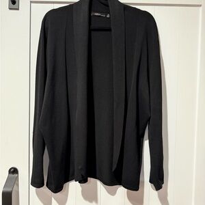 Cyrus Elegant Black Knit Top